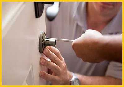 Seattle Advantage Locksmith Seattle, WA 206-317-8079 Seattle Advantage Locksmith Seattle, WA 206-317-8079 - 23-13